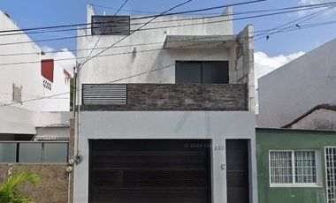 VENTA CASA RICARDO FLORES MAGON VERACRUZ