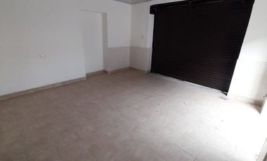 SE VENDEN LOCALES COMERCIALES CON VIVIENDA, BARRIO NUEVO PALMIRA