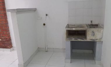 SE VENDEN LOCALES COMERCIALES CON VIVIENDA, BARRIO NUEVO PALMIRA