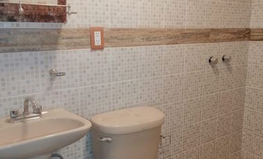 CASA EN RENTA, ZONA ZINACANTEPEC, EDO MEX.