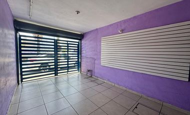 CASA EN VENTA CON LOCAL COMERCIALES SOBRE AVENIDA INDUSTRIAS IDEL PARA INVERSION
