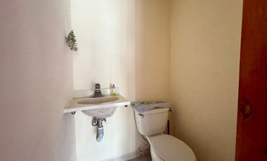 CASA EN VENTA CON LOCAL COMERCIALES SOBRE AVENIDA INDUSTRIAS IDEL PARA INVERSION