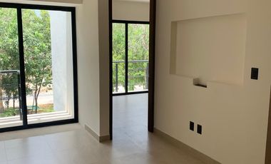 CASA NUEVA EN RENTA EN HOUSE EN AVENIDA COLEGIOS