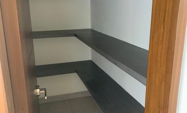 CASA NUEVA EN RENTA EN HOUSE EN AVENIDA COLEGIOS