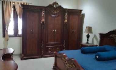 DIJUAL / DISEWAKAN RUMAH FULL FURNISHED ASRI DI BATUNUNGGAL INDAH BANDUNG