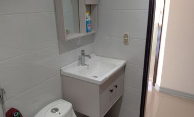 DEPARTAMENTO EN VENTA LOMAS DE URDESA REMODELADO COMPLETO. AREA PRIVADA,SEGURA.