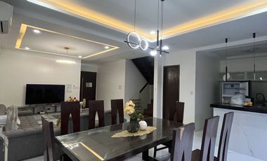FIVE BEDROOM HOUSE AND LOT FOR SALE / RENT IN ANGELES CITY PAMPANGA