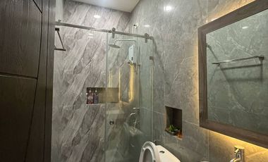 FIVE BEDROOM HOUSE AND LOT FOR SALE / RENT IN ANGELES CITY PAMPANGA