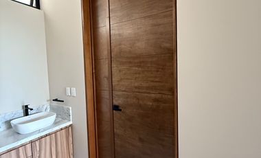 Casa Nueva en venta en Lomas del Molino 3 con recámara principal en planta baja