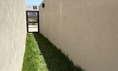 Casa Nueva en venta en Lomas del Molino 3 con recámara principal en planta baja