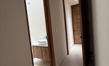 Casa Nueva en venta en Lomas del Molino 3 con recámara principal en planta baja