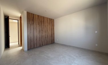 Casa Nueva en venta en Lomas del Molino 3 con recámara principal en planta baja