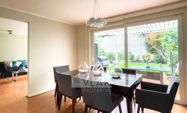 EXCELENTE Y CÓMODA CASA, CONDOMINIO CERRADO 6D+5B