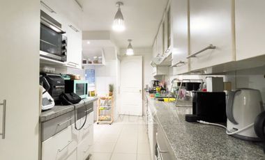 EXCELENTE Y CÓMODA CASA, CONDOMINIO CERRADO 6D+5B