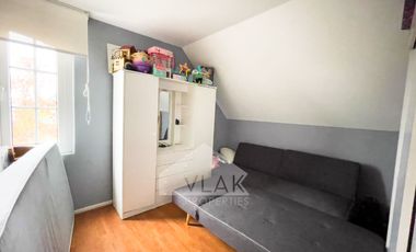 EXCELENTE Y CÓMODA CASA, CONDOMINIO CERRADO 6D+5B