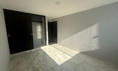 Casa bien tratada, con 4 habitaciones, en Residencial Victoria, Zapopan