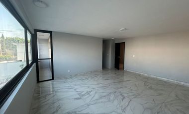 Casa bien tratada, con 4 habitaciones, en Residencial Victoria, Zapopan