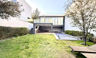 CASA EN VENTA LOMAS DEL PEDREGAL