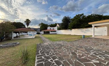 Venta de Quinta en Santiago NL