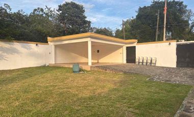 Venta de Quinta en Santiago NL