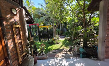 House for Sale: 2 Riverside Homes on 300 Sq. Wah, Great for Café or Vacation Home – Rayong
