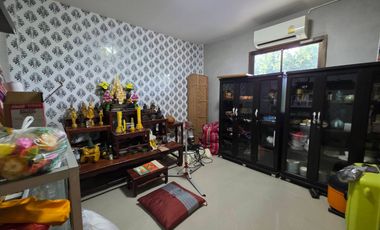 House for Sale: 2 Riverside Homes on 300 Sq. Wah, Great for Café or Vacation Home – Rayong