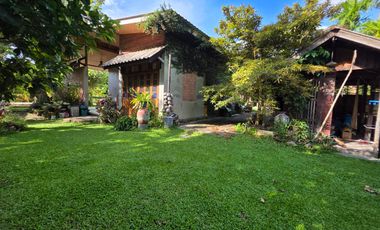 House for Sale: 2 Riverside Homes on 300 Sq. Wah, Great for Café or Vacation Home – Rayong