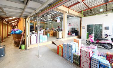 Main Road Frontage – 6 Lanes! Warehouse with Office for Sale on Phutthamonthon Sai 2 Road, 100 Sq. Wah