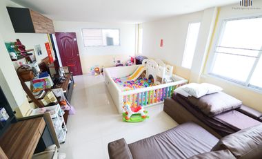 Main Road Frontage – 6 Lanes! Warehouse with Office for Sale on Phutthamonthon Sai 2 Road, 100 Sq. Wah