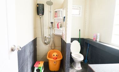 Main Road Frontage – 6 Lanes! Warehouse with Office for Sale on Phutthamonthon Sai 2 Road, 100 Sq. Wah