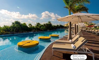 Terreno hotelero con 605 metros de playa, en venta, Puerto Morelos.