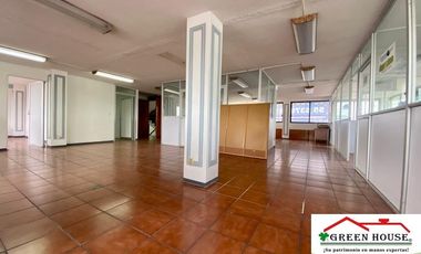 VENTA O RENTA EDIFICIO EN COYOACÁN, ACOXPA, SANTA ÚRSULA COAPA, AMPLIO USO DE SUELO