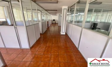 VENTA O RENTA EDIFICIO EN COYOACÁN, ACOXPA, SANTA ÚRSULA COAPA, AMPLIO USO DE SUELO