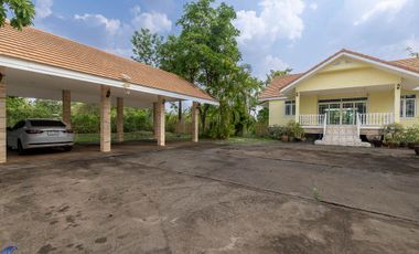 Beautiful 4 bed Cottage Na Suang Det Udom