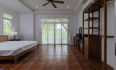 Beautiful 4 bed Cottage Na Suang Det Udom