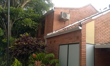 ARRIENDO CASA LAGOS DEL CACIQUE  EXCELENTE SECTOR BUCARAMANGA