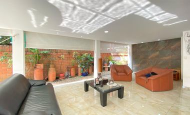 ARRIENDO CASA LAGOS DEL CACIQUE  EXCELENTE SECTOR BUCARAMANGA