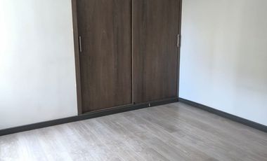 SE ARRIENDA APTO BOSQUES DE LA COLINA II