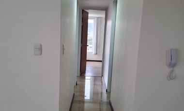 SE ARRIENDA APARTAMENTO BOSQUES DE LA COLINA 3