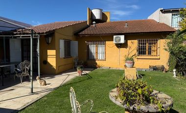 Casa a la Venta Club Independiente