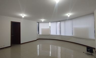 Oficina en venta en Pinares