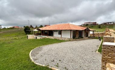 Casa Campestre nueva en La Mesa de Los Santos