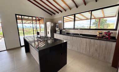 Casa Campestre nueva en La Mesa de Los Santos