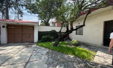 Casa Como Terreno Calle Cerrada Col. Alpes