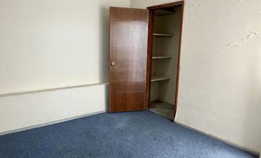 Casa Como Terreno Calle Cerrada Col. Alpes