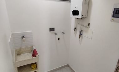 Se renta apartamento via condina pereira