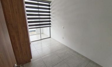 Se renta apartamento via condina pereira