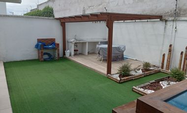 Venta Hermosa Casa Sector Reservorio Guangopolo.