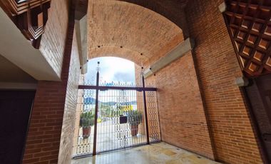 Apartamento en Arriendo Amoblado, La Carolina - Plenitud, Bogotá D.C.