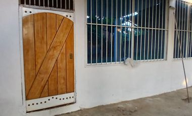 VENTA DE CASA BARATA EN EL CARMEN, MANABÍ